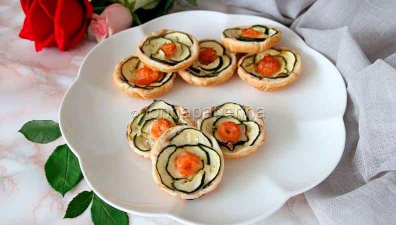 Roselline di sfoglia con zucchine, un antipasto unico!