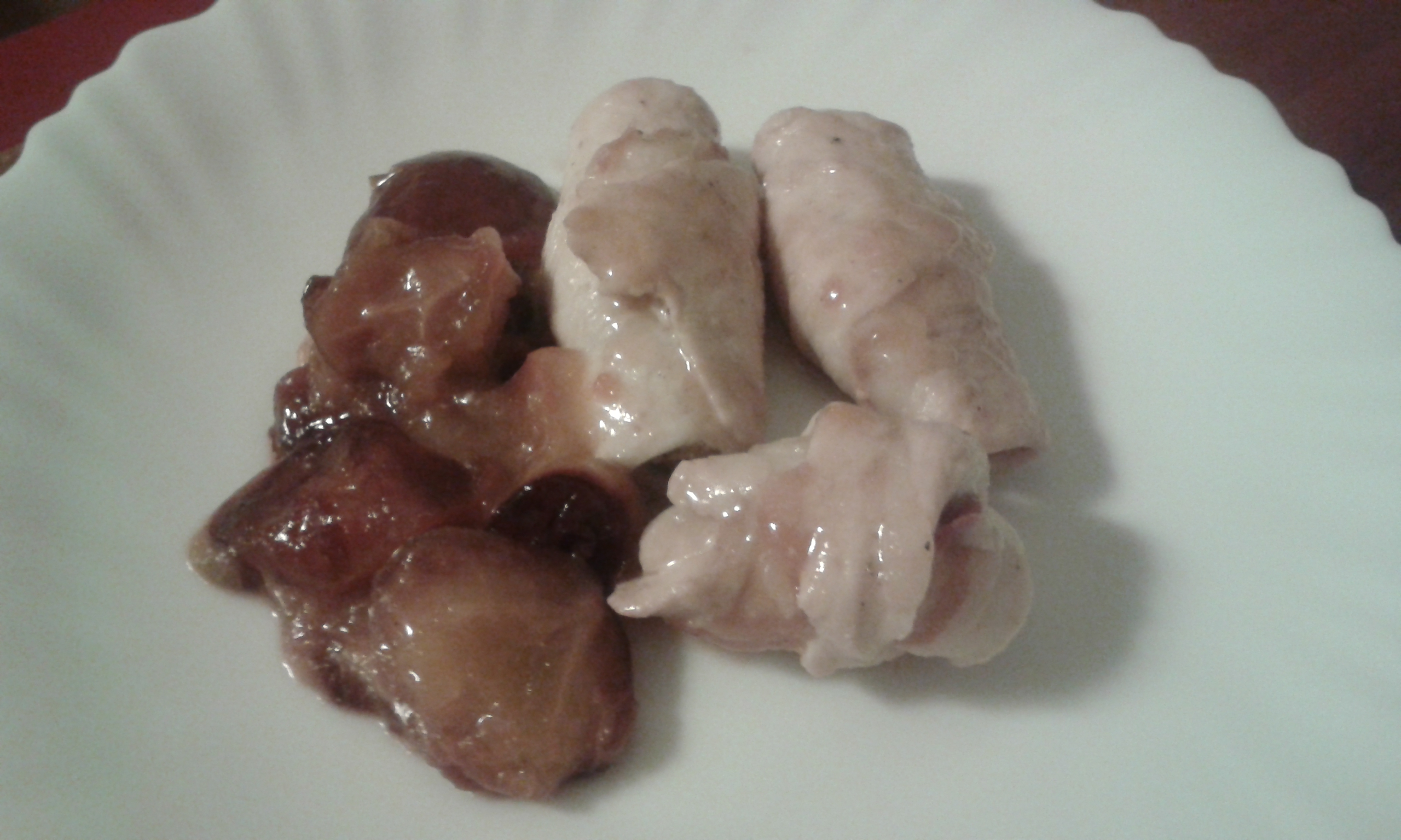 Rotolini di pollo alle prugne