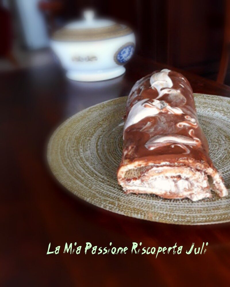 Rotolo al profitterole