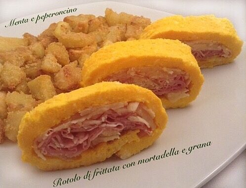 Rotolo di frittata con mortadella e grana