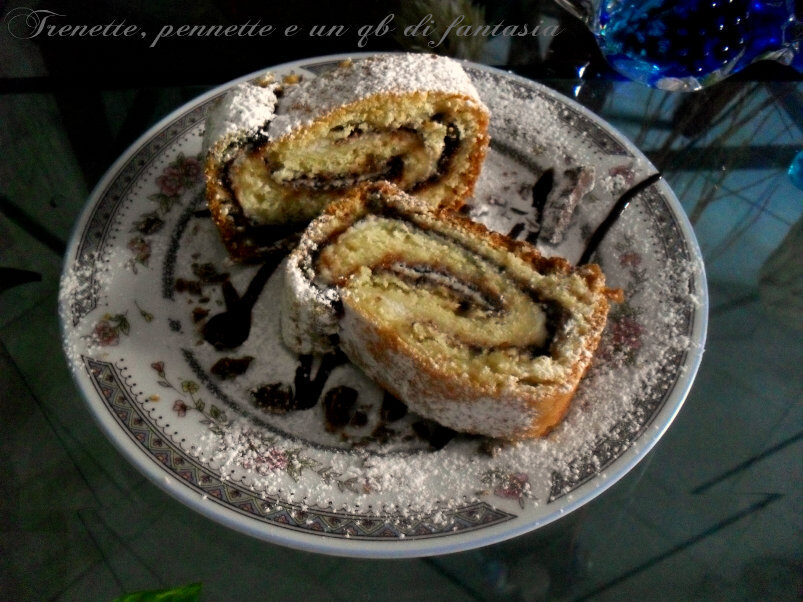 Rotolo di frolla alla nutella e ricotta