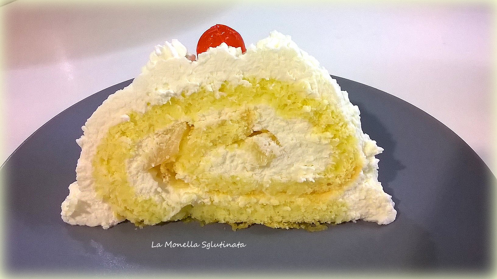 Rotolo di panna e ananas senza glutine