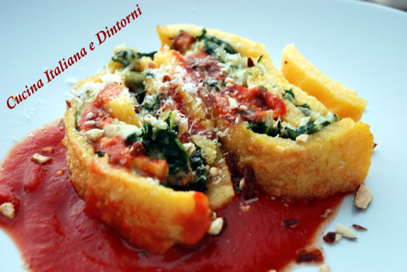 Rotolo di polenta farcito