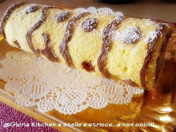 Rotolo dolce fantasia con confettura di mirtilli di gloria kitchenusa
