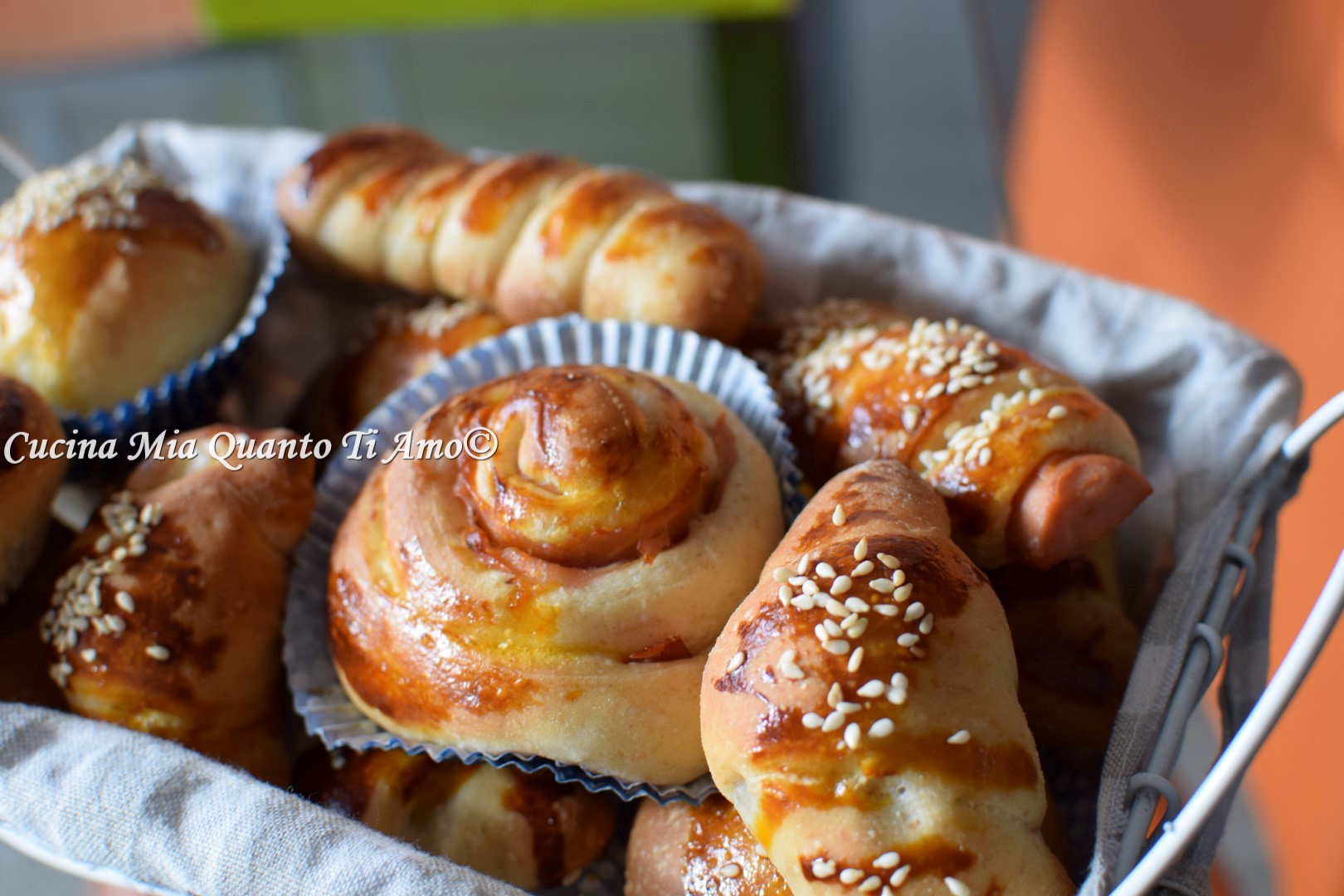 Rustici di panbrioche senza lattosio di Benedetta Rossi