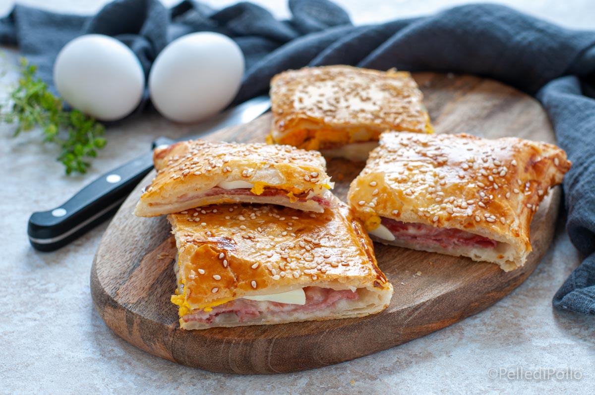 Rustico di pasta sfoglia al prosciutto e formaggio