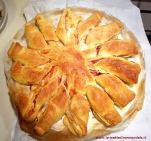Rustico girasole prosciutto e formaggio