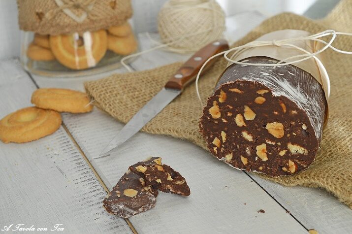 Salame di cioccolata senza uova anche in versione gluten free
