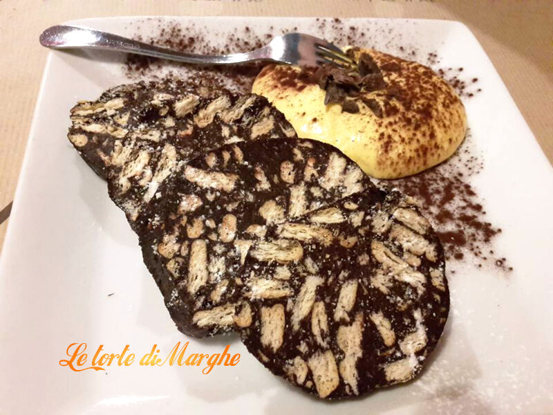 Salame di cioccolato con crema inglese