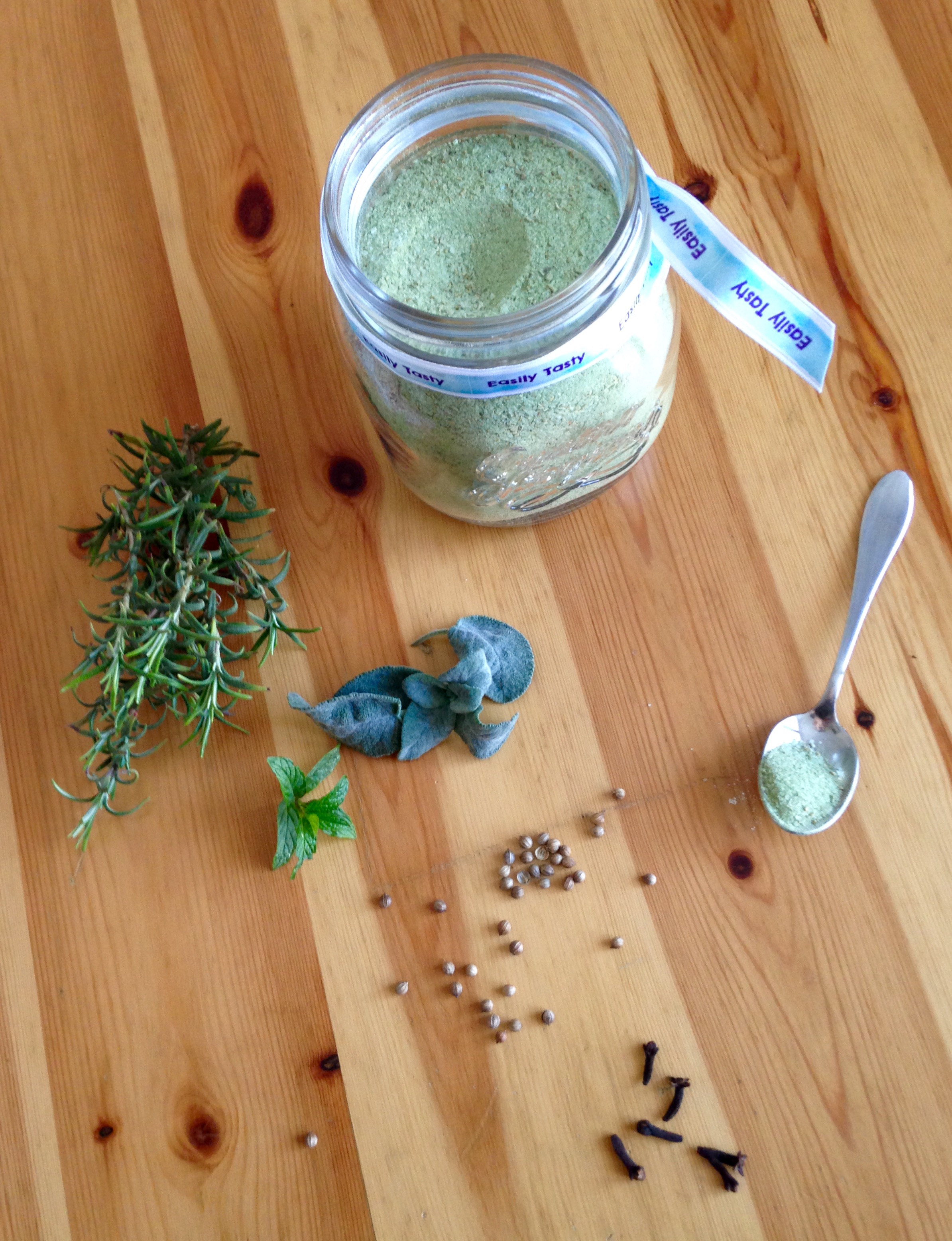 Sale aromatizzato alle erbe