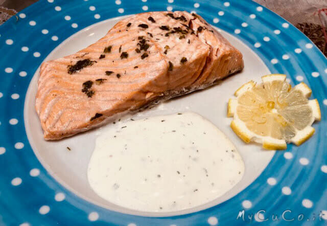 Salmone al vapore con salsa all’aneto col cuco moulinex