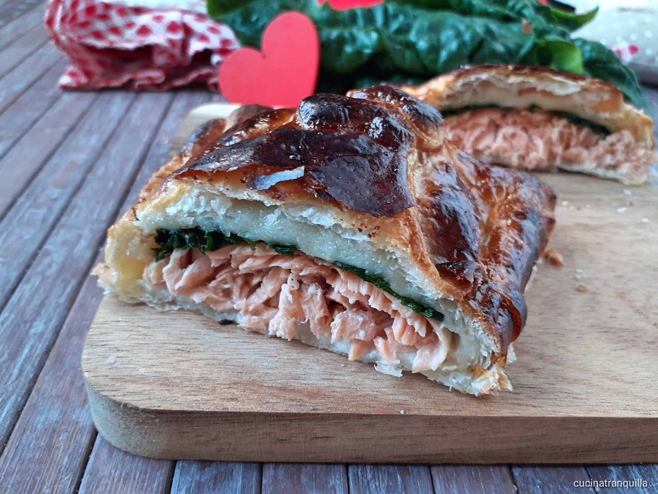 Salmone in crosta con spinaci