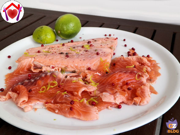 Salmone marinato al pepe rosa e lime
