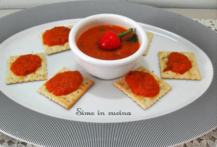 Salsa ai peperoni preparata con il bimby
