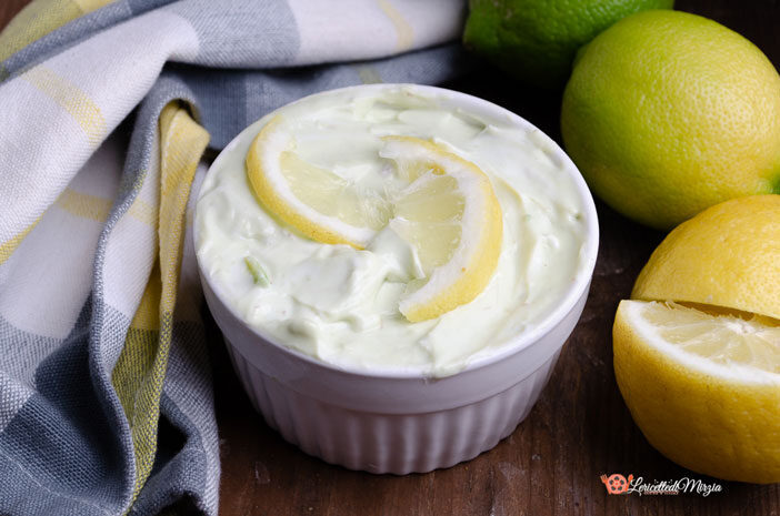 Salsa allo yogurt e avocado