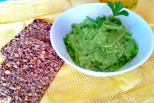 Salsa di avocado, con bimby e tradizionale