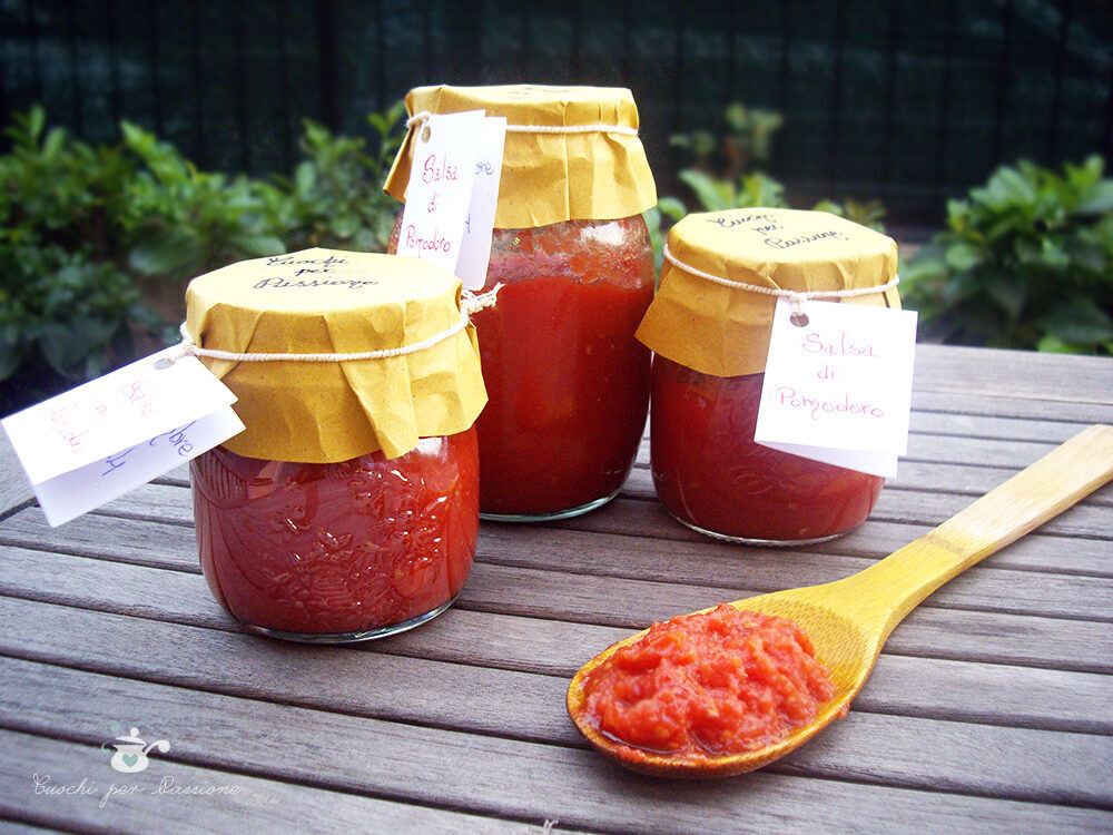 Salsa di pomodoro e il minipimer prova nuove sensazioni