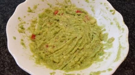 Salsa guacamole, ottima da gustare con nachos o come farcitura in panini