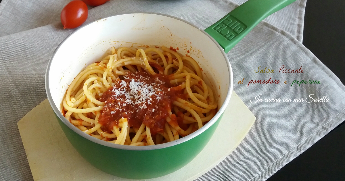 Salsa piccante al pomodoro e peperone – ricetta conserva per l’inverno