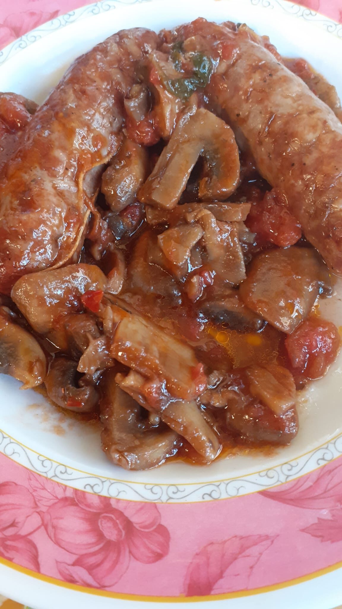 Salsicce con i funghi
