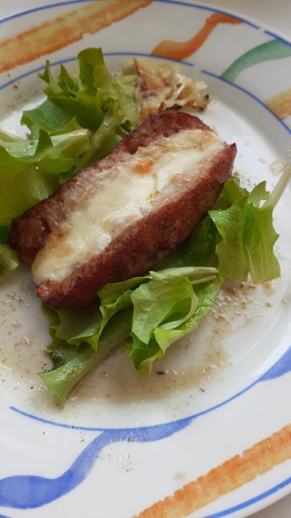 Salsiccia con provola affumicata