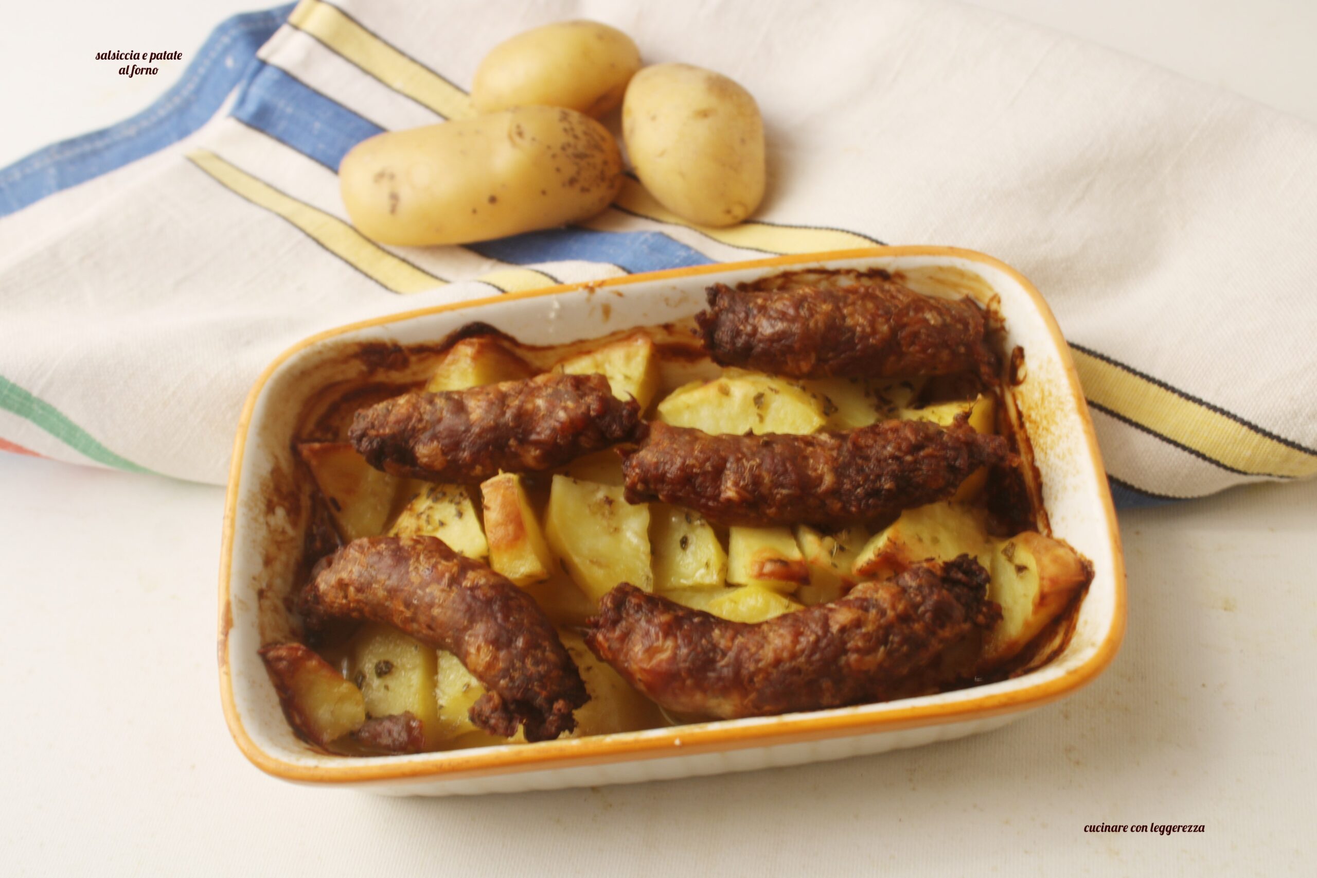 Salsiccia e patate al forno