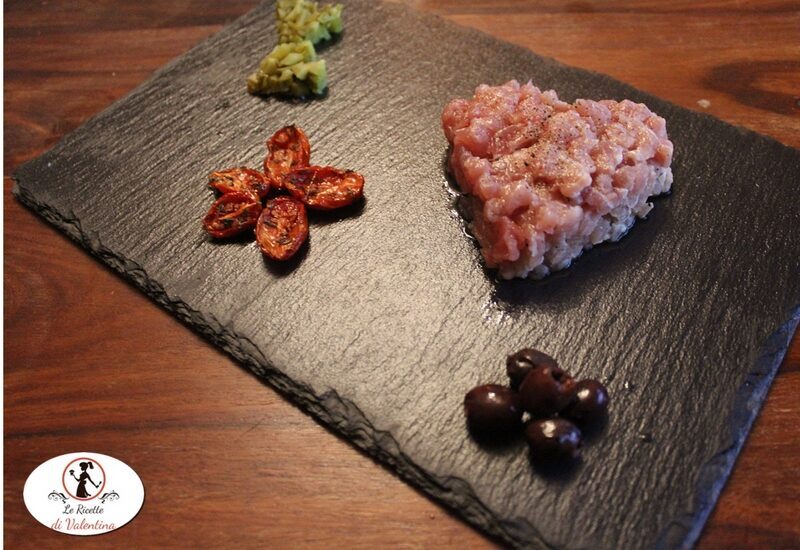 San valentino: cuori di tartare di tonno