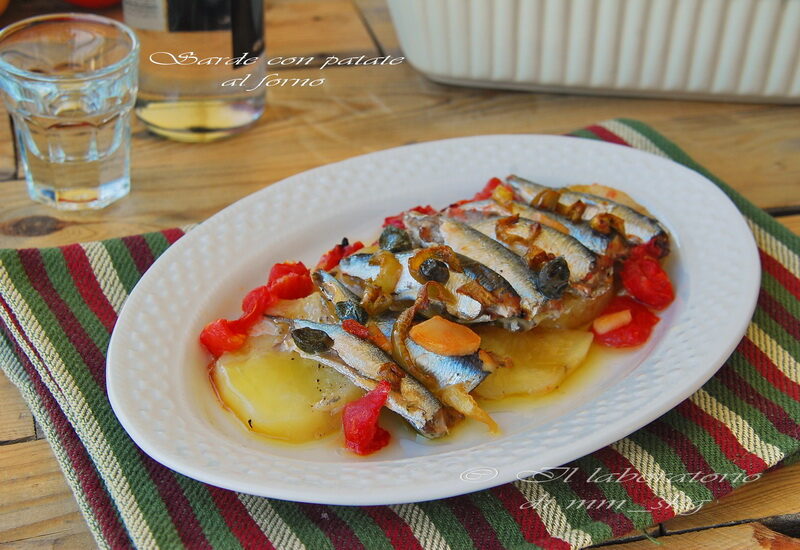 Sarde con patate al forno