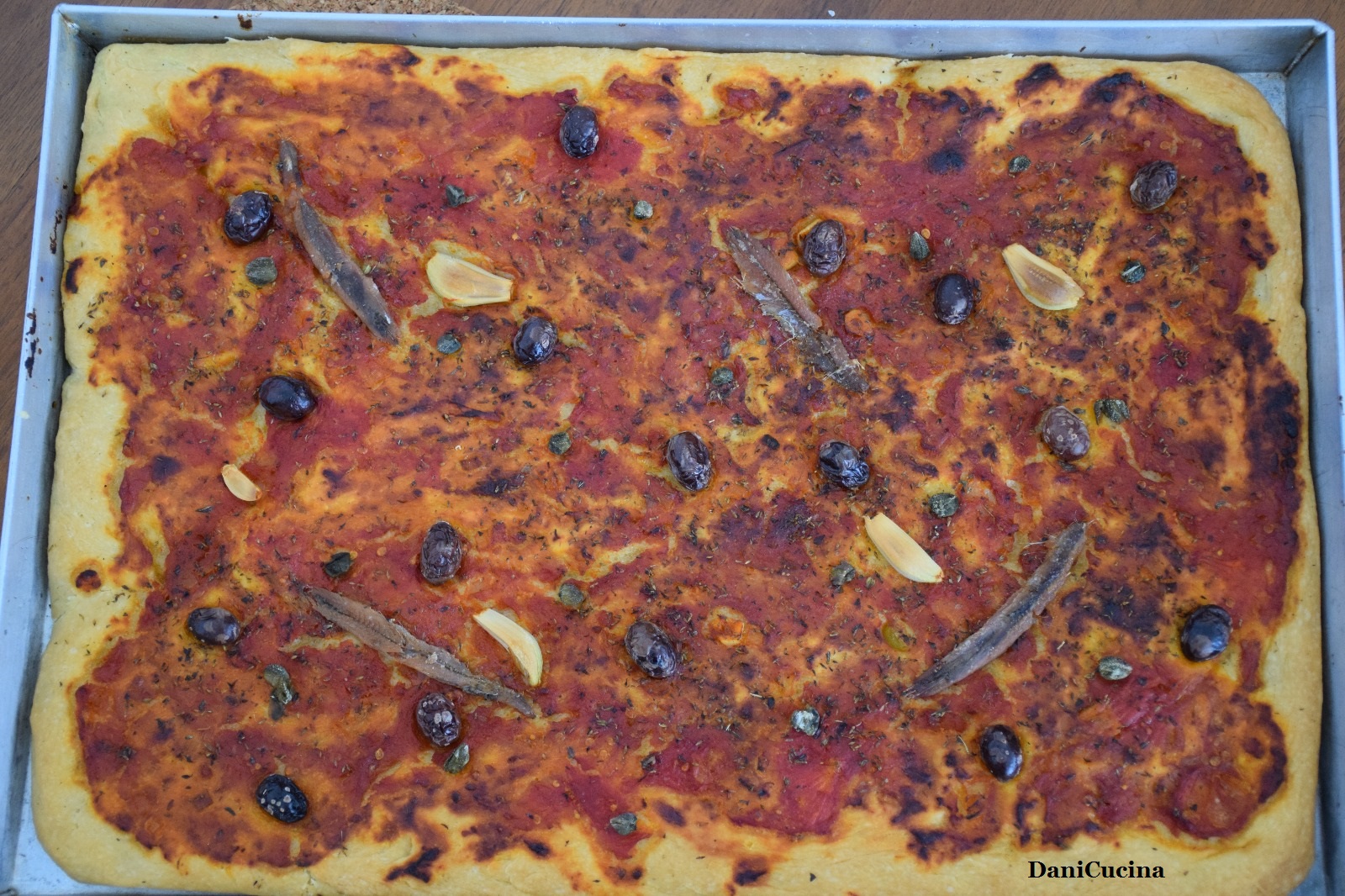 Sardenaira: la focaccia tipica di sanremo