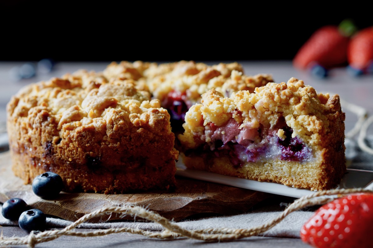 Sbriciolata alla Ricotta e Frutti di Bosco