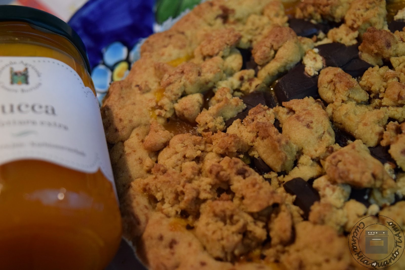 Sbriciolata con semola rimacinata e confettura extra di zucca