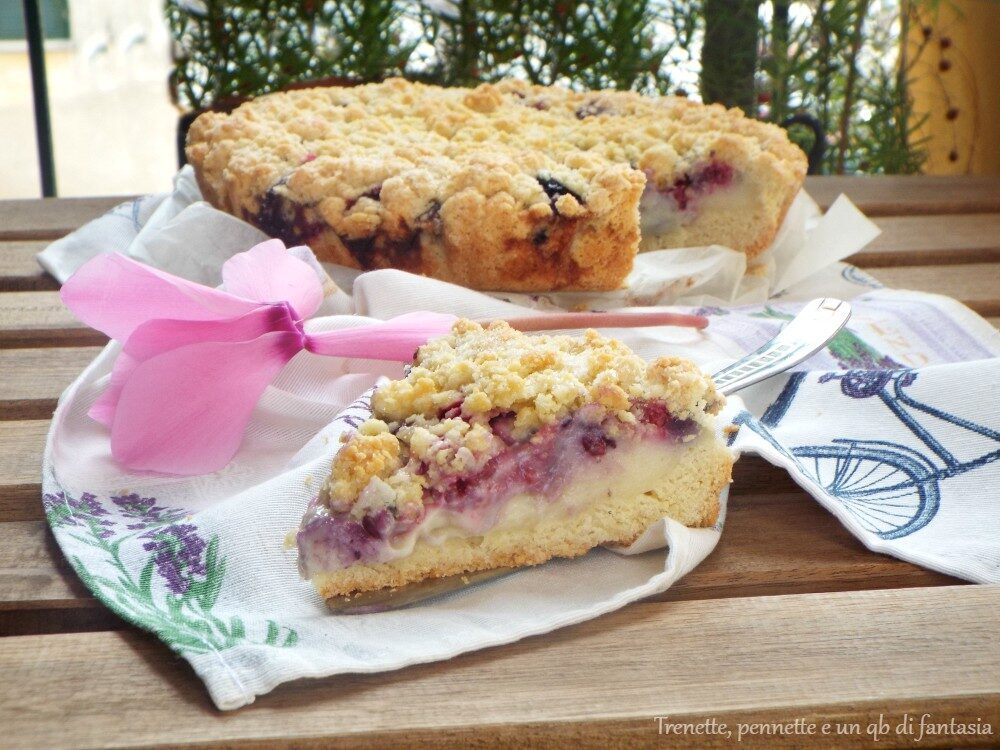 Sbriciolata crema e frutti rossi