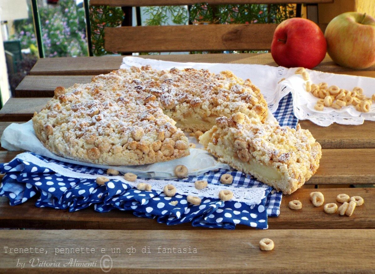 Sbriciolata di cheerios con crema e mele