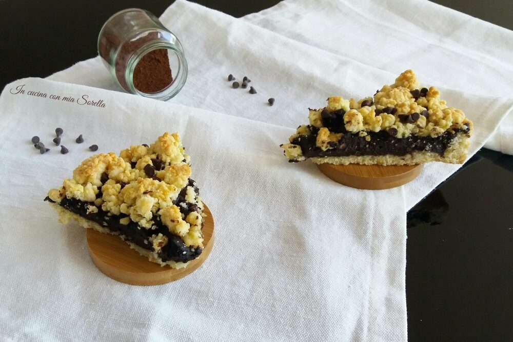 Sbrisolona con crema pasticcera al cacao