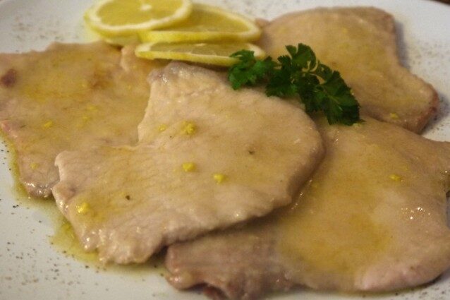 Scaloppine al vino bianco