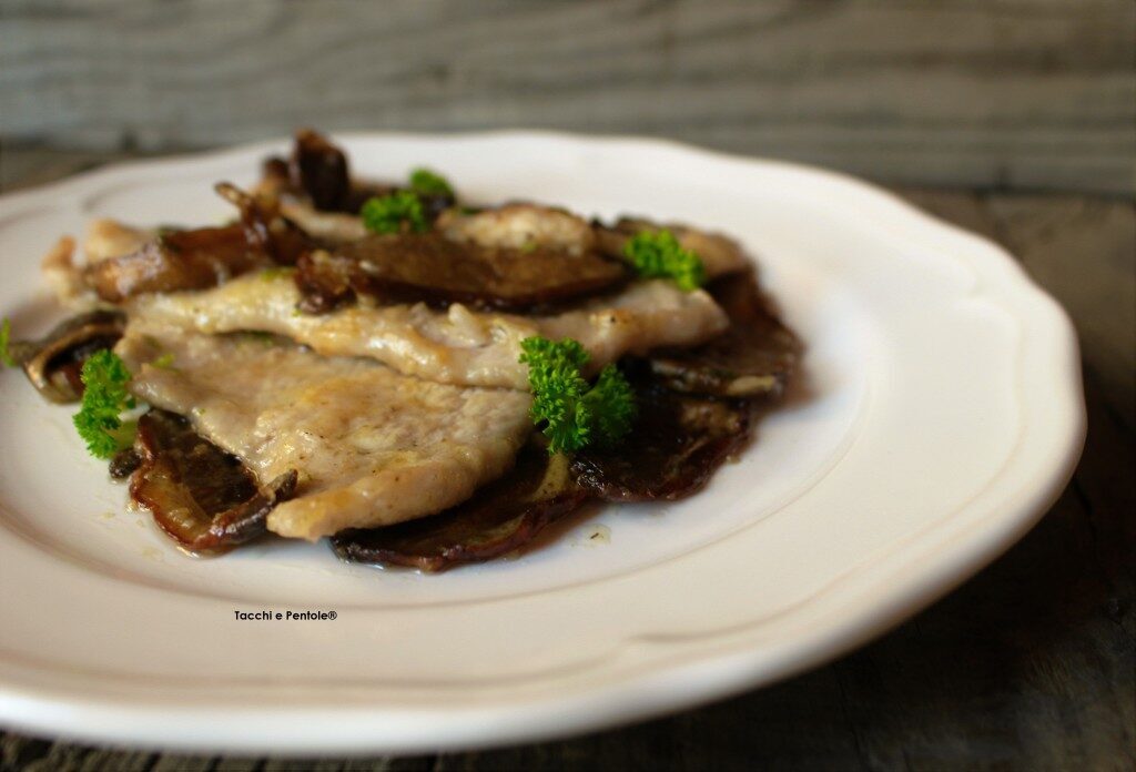 Scaloppine di lonza con spadellata di funghi porcini