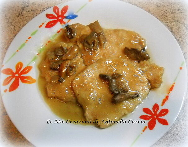 SCALOPPINE DI MAIALE AI FUNGHI PORCINI