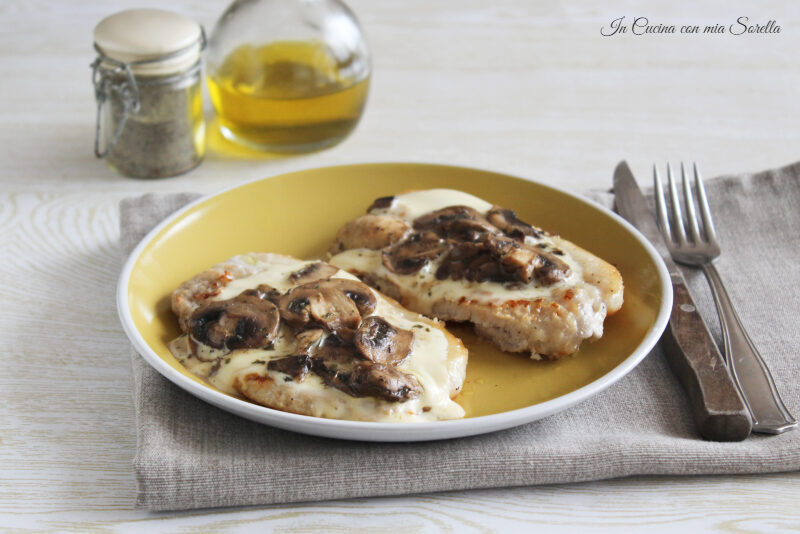 Scaloppine di maiale e funghi filanti