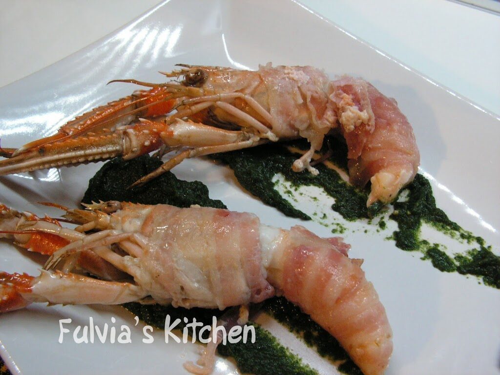 Scampi golosi con purea di spinaci