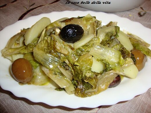 Scarola,patate e olive