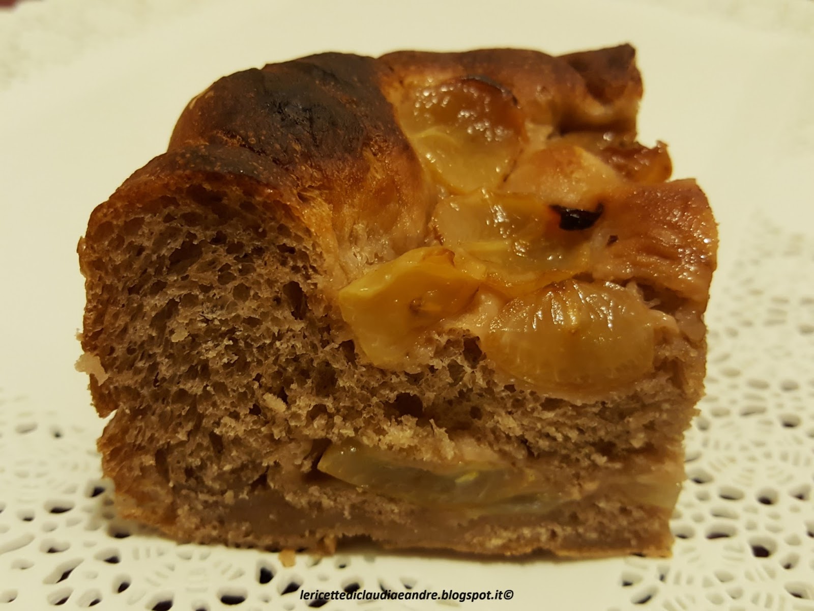Schiacciata al nesquik e uva bianca