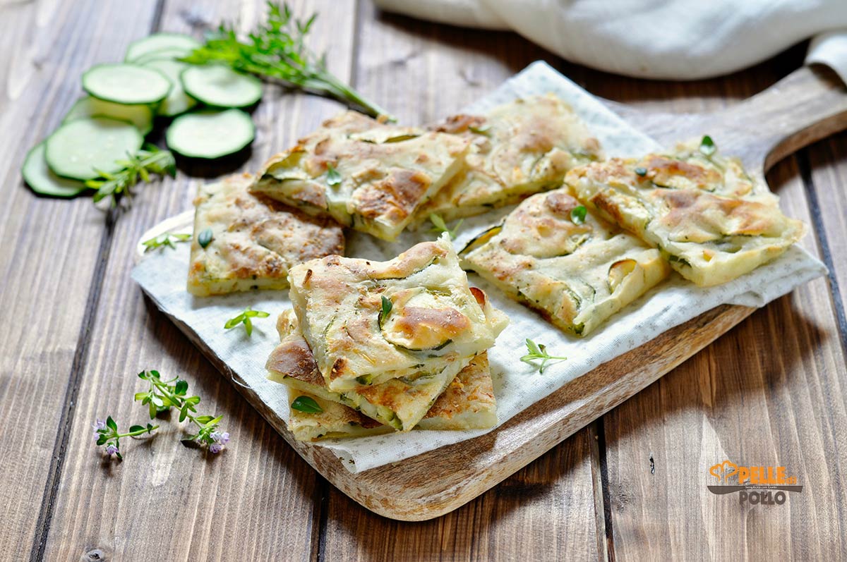 Schiacciata alle zucchine semplice e veloce