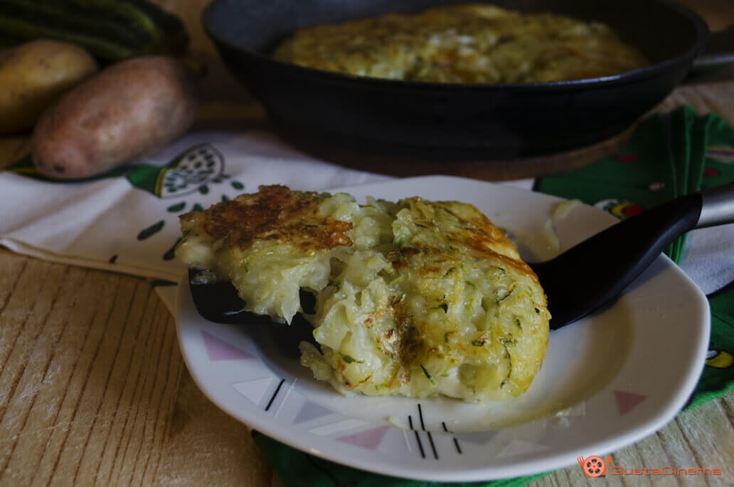 Schiacciata di patate e zucchine in padella senza uova