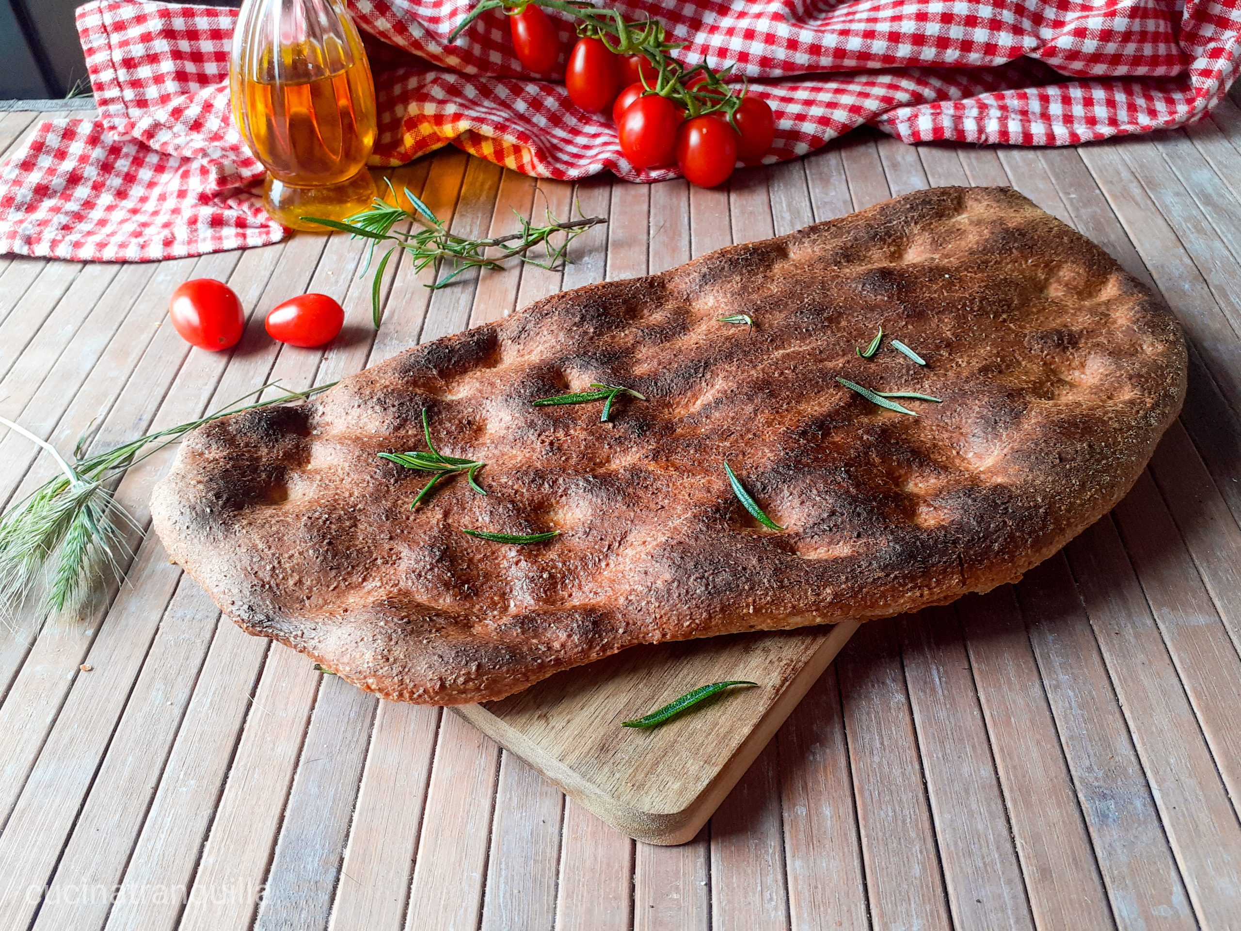 Schiacciata semi integrale