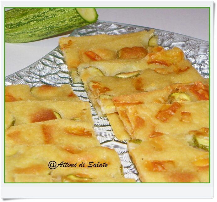 SCHIACCIATINA ZUCCHINE E GROVIERA