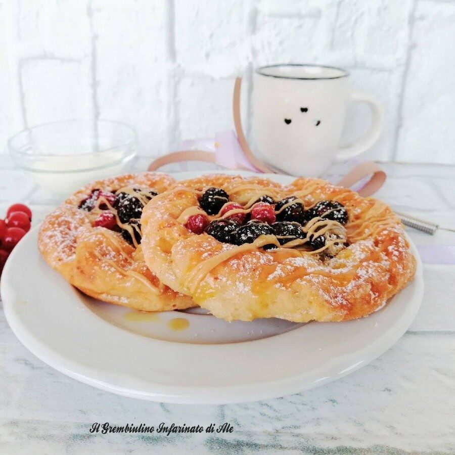 Schiacciatine fit allo yogurt e mirtilli