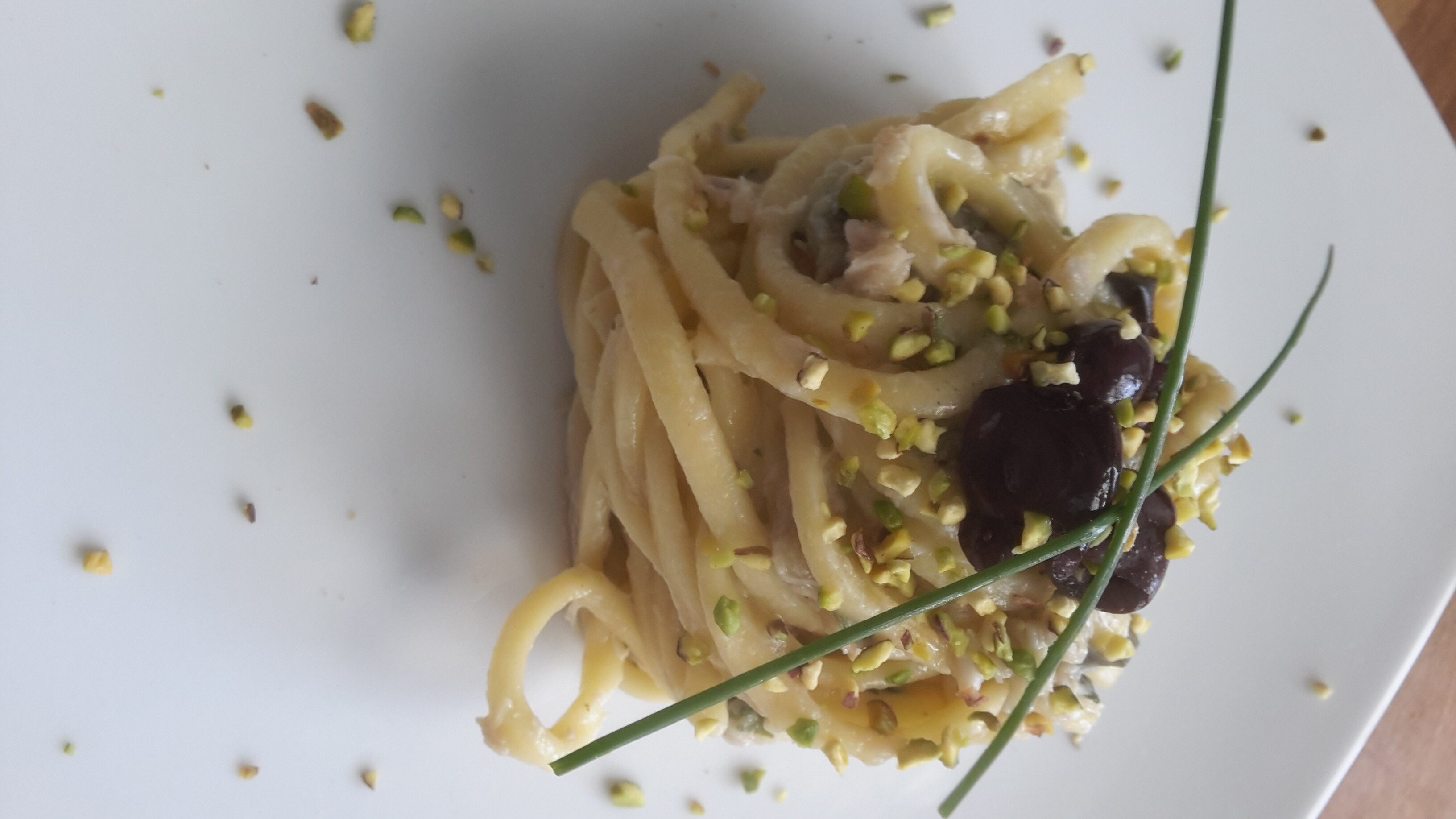 Scialatielli con pesce persico e melanzane