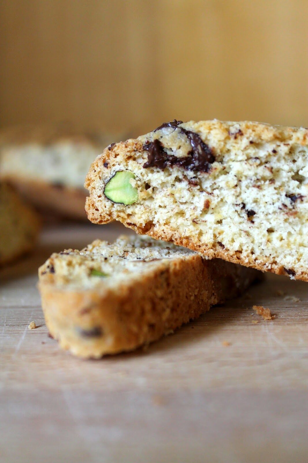 Scroccadenti nocciole, pistacchi e cioccolato fondente