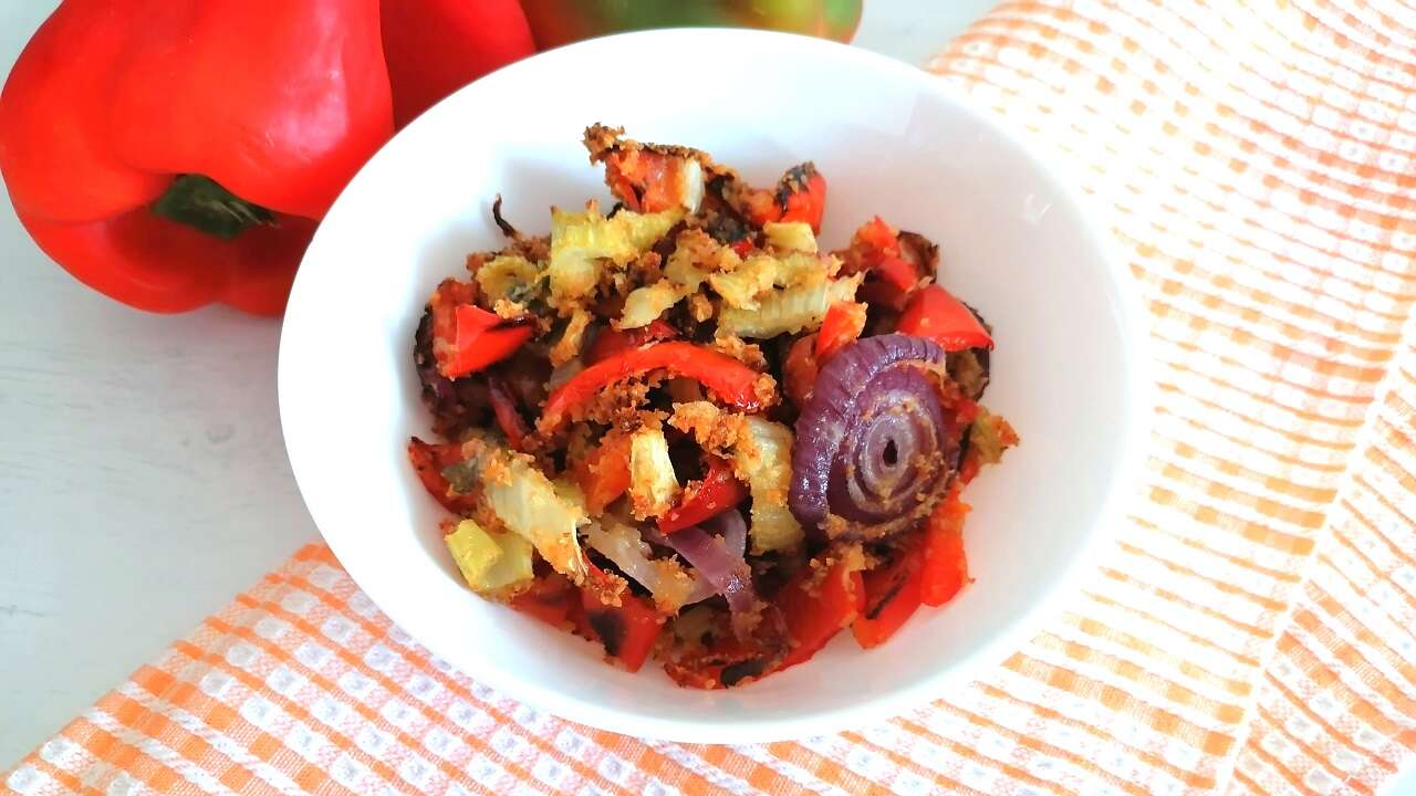 Sedano e peperoni ammollicati al forno, gustosissimi