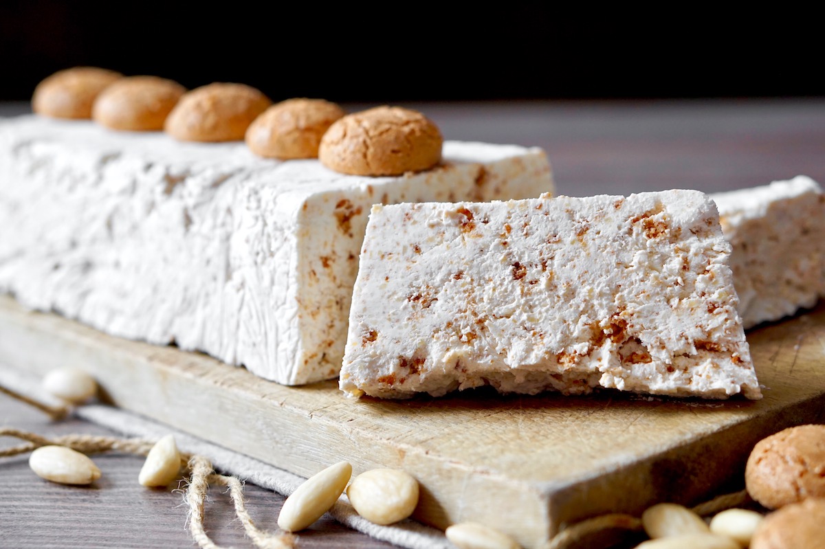 Semifreddo agli amaretti